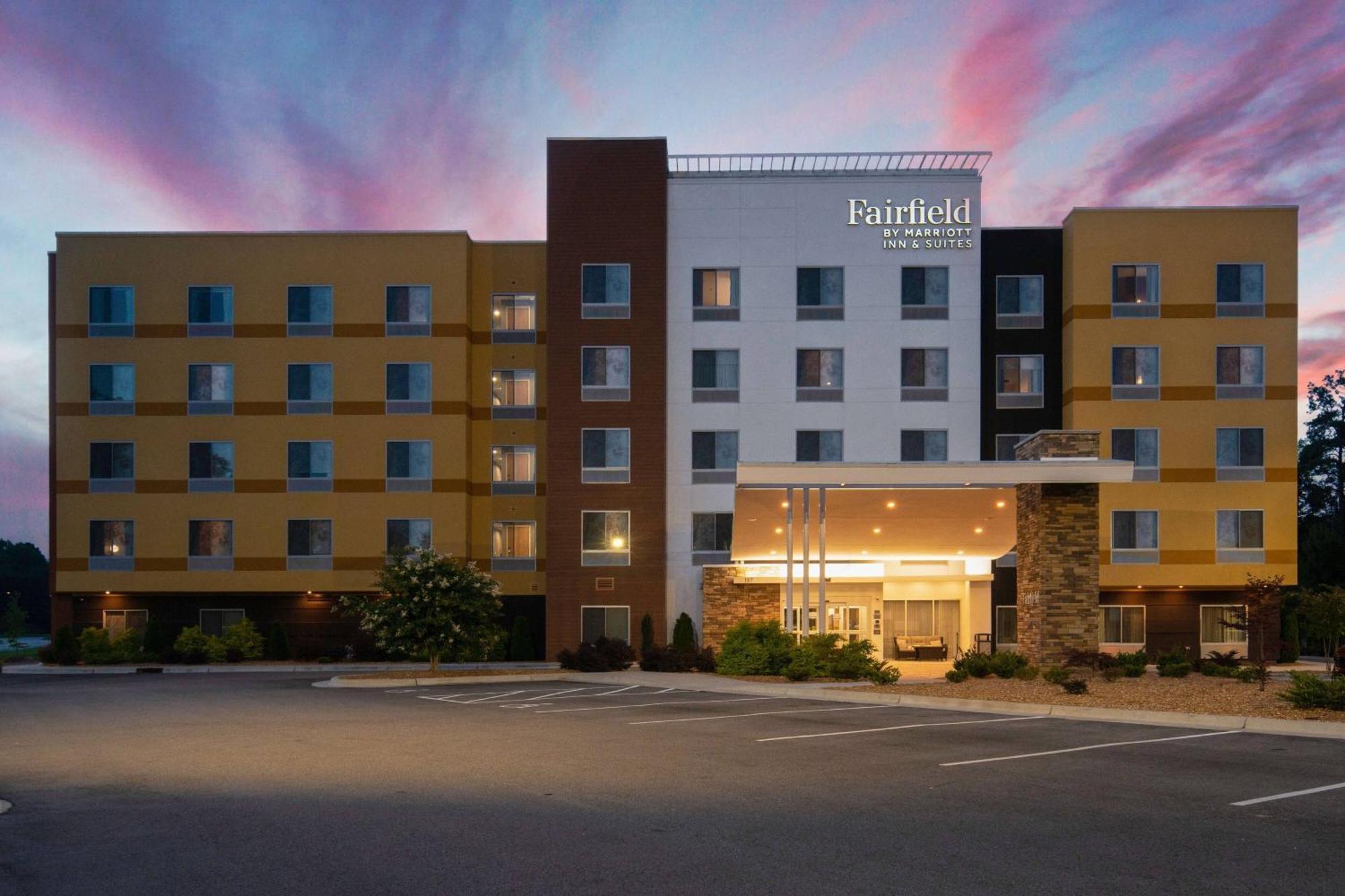Fairfield Inn & Suites روكي ماونت المظهر الخارجي الصورة